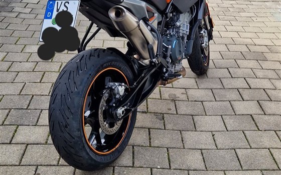 Gebrauchtmotorrad KTM 790 Duke - Bild 3