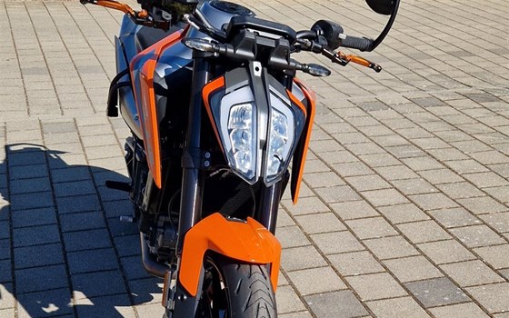 Gebrauchtmotorrad KTM 790 Duke - Bild 9