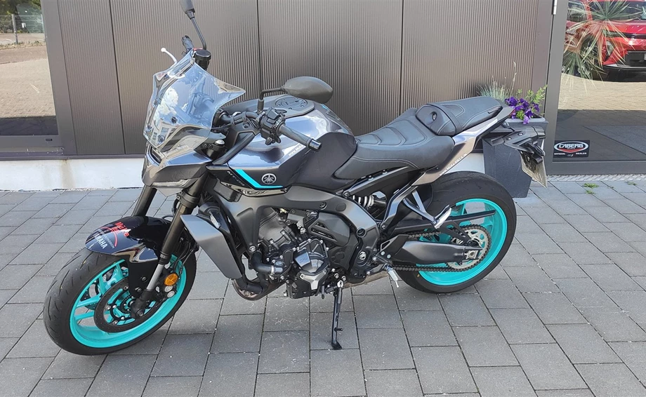 Angebot Yamaha MT-09 Y-AMT Bild 2: Angebot Yamaha MT-09 Y-AMT