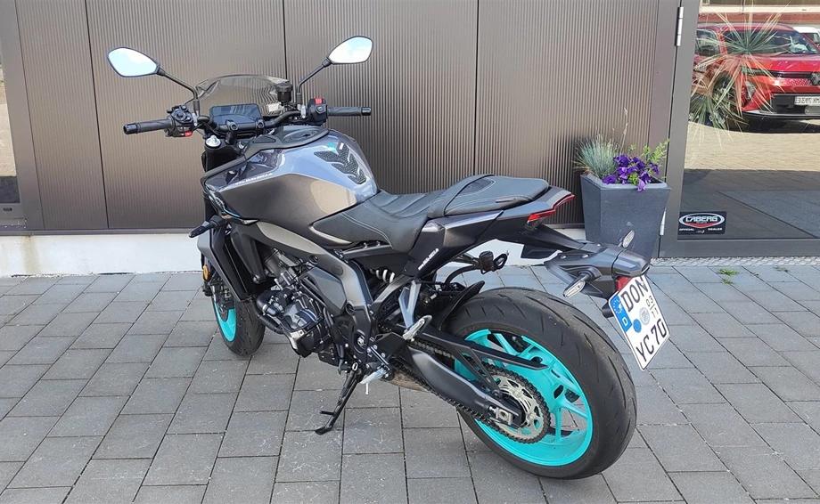 Angebot Yamaha MT-09 Y-AMT Bild 4: Angebot Yamaha MT-09 Y-AMT