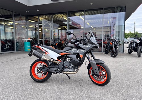 KTM 890 SMT