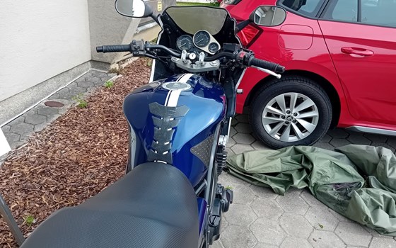 Gebrauchtmotorrad Yamaha FZS 600 Fazer - Bild 20 Gebrauchtmotorrad Yamaha FZS 600 Fazer - Bild 20
