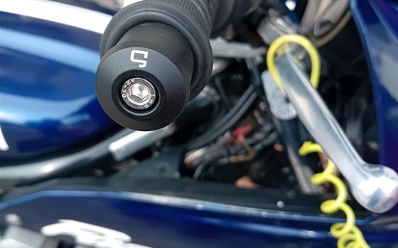 Gebrauchtmotorrad Yamaha FZS 600 Fazer - Bild 22