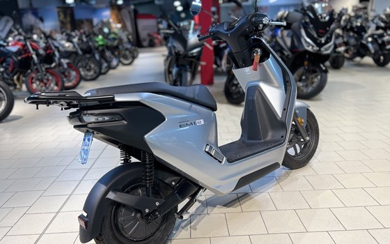 Gebrauchtmotorrad Honda EM1 e - Bild 3