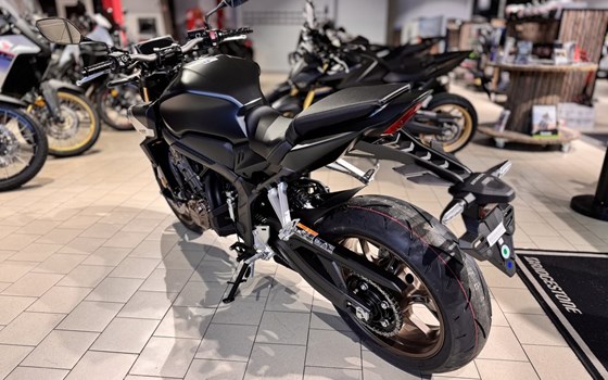 Neufahrzeug Honda CB650R E-Clutch - Bild 5