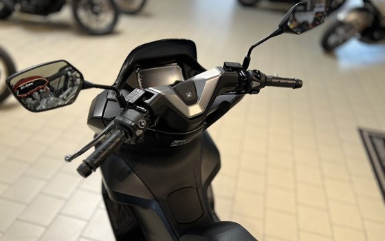 Neufahrzeug Honda PCX125 DX - Bild 7