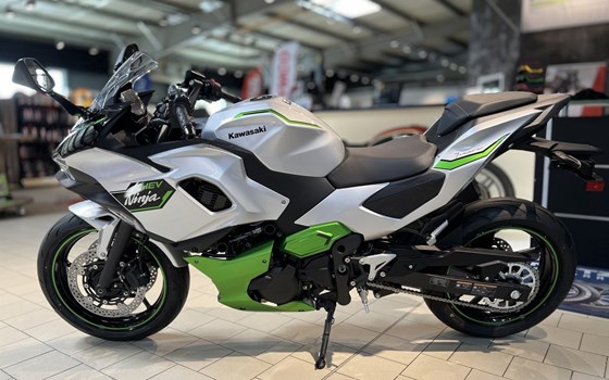 Neufahrzeug Kawasaki Ninja 7 Hybrid - Bild 4