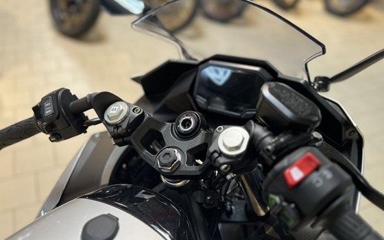 Neufahrzeug Kawasaki Ninja e-1 - Bild 8