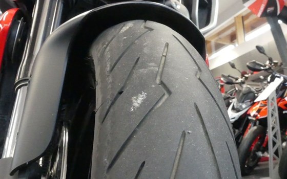 Gebrauchtmotorrad Ducati Diavel V4 - Bild 3