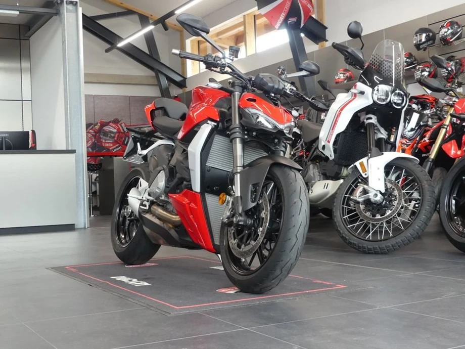 Angebot Ducati Streetfighter V2 Bild 1: Angebot Ducati Streetfighter V2