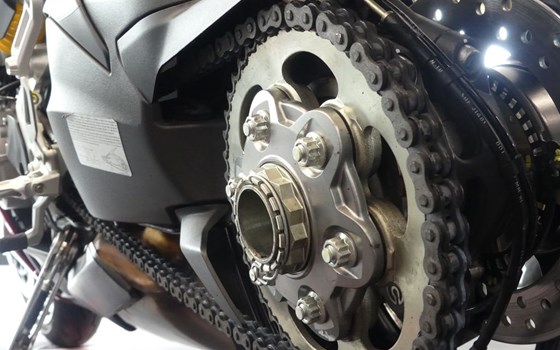 Gebrauchtmotorrad Ducati Streetfighter V2 - Bild 5