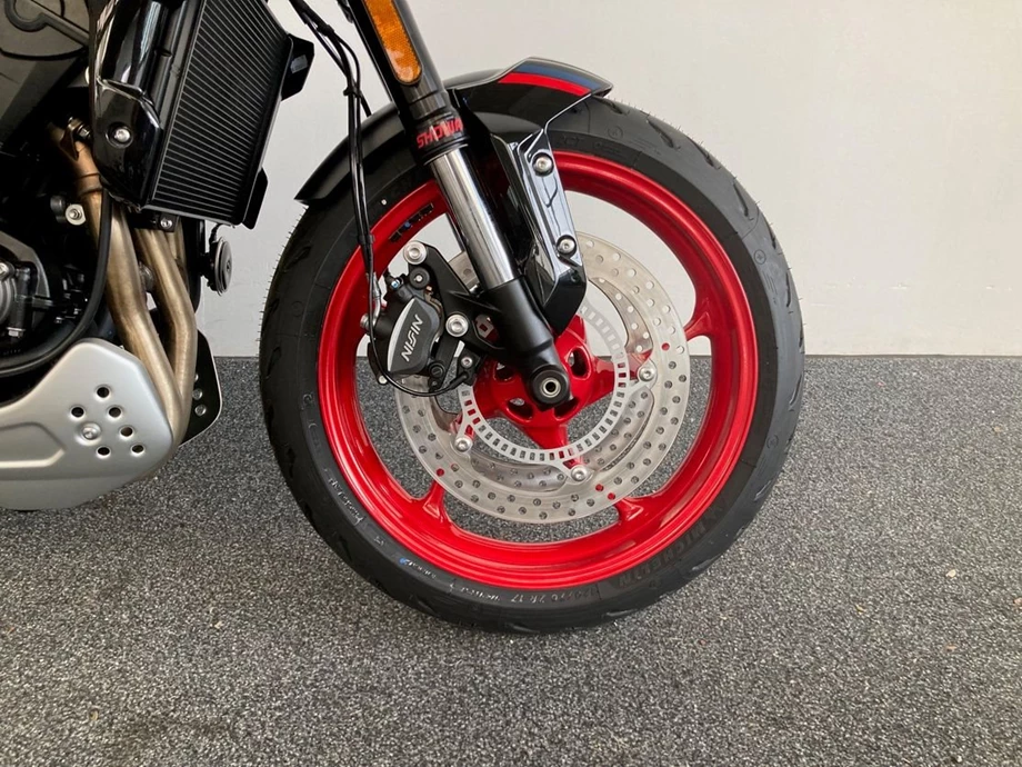 Angebot Triumph Trident 660 Triple Tribute Bild 13: Angebot Triumph Trident 660 Triple Tribute