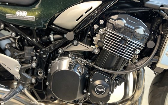 Neufahrzeug Kawasaki Z900 RS - Bild 10