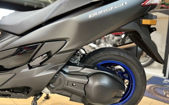 Gebrauchtmotorrad Suzuki Burgman 400 - Bild 7