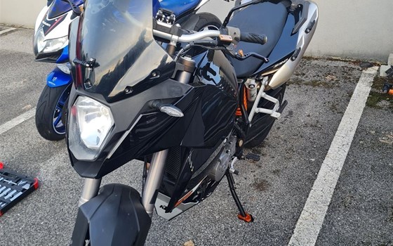 Gebrauchtmotorrad KTM 990 Supermoto T - Bild 9 Gebrauchtmotorrad KTM 990 Supermoto T - Bild 9