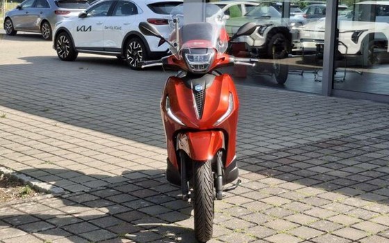 Gebrauchtmotorrad Piaggio Beverly 400 S - Bild 3