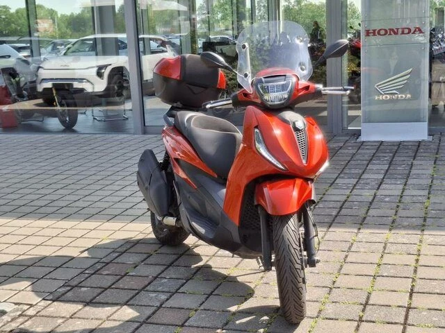 Offer Piaggio Beverly 400 S Bild 9: Offer Piaggio Beverly 400 S