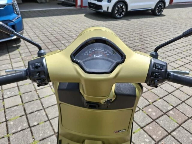 Offer Vespa GTS 125 i.e. Super Sport Bild 8: Offer Vespa GTS 125 i.e. Super Sport