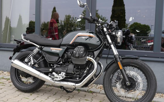Neufahrzeug Moto Guzzi V7 Stone - Bild 14