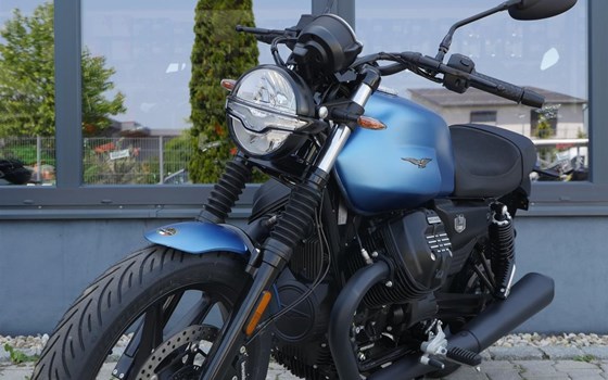 Neufahrzeug Moto Guzzi V7 Stone - Bild 17