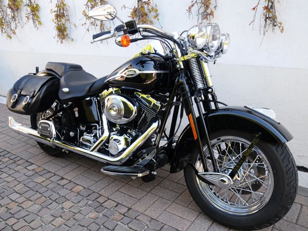 Gebrauchtmotorrad Harley-Davidson Softail Springer FXSTS