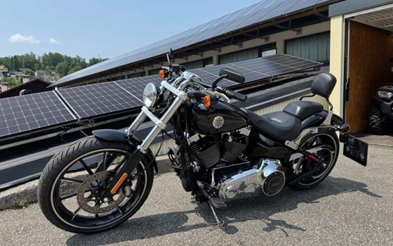 Gebrauchtmotorrad Harley-Davidson Softail Breakout FXSB - Bild 3 Gebrauchtmotorrad Harley-Davidson Softail Breakout FXSB - Bild 3