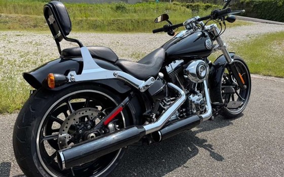 Gebrauchtmotorrad Harley-Davidson Softail Breakout FXSB - Bild 7 Gebrauchtmotorrad Harley-Davidson Softail Breakout FXSB - Bild 7