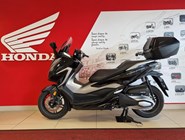 Honda Forza 350