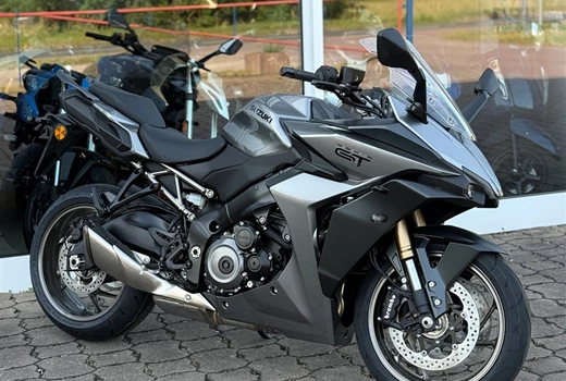 Suzuki GSX-S1000GT