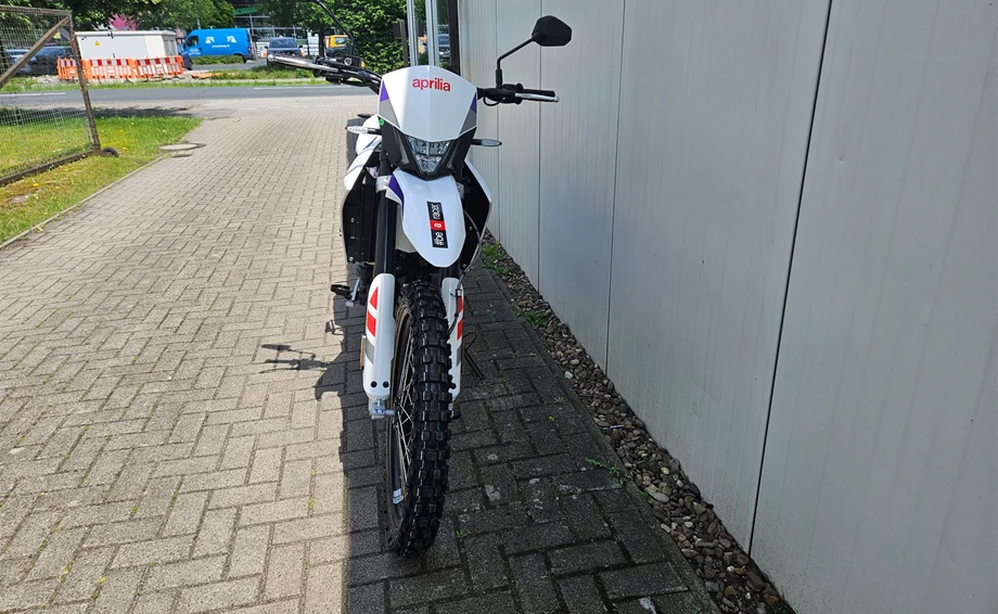 Angebot Aprilia RX 125 Bild 4: Angebot Aprilia RX 125