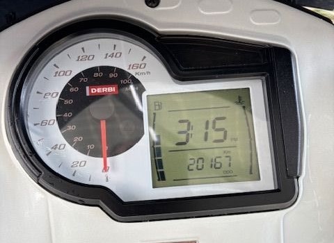 Gebrauchtmotorrad Derbi Rambla 300 i.e. - Bild 8 Gebrauchtmotorrad Derbi Rambla 300 i.e. - Bild 8