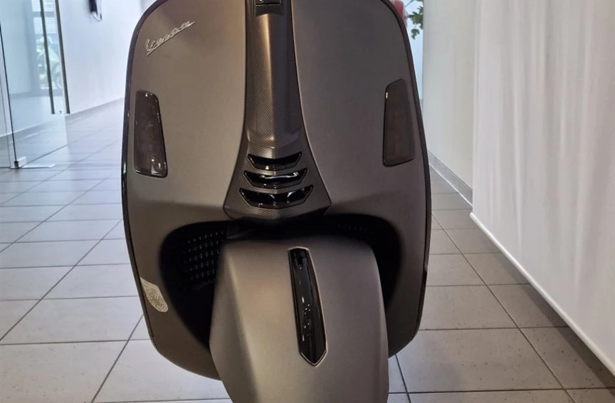 Angebot Vespa GTS 310 SuperSport Bild 5: Angebot Vespa GTS 310 SuperSport