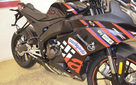 Neufahrzeug Aprilia RS 125 Replica - Bild 17
