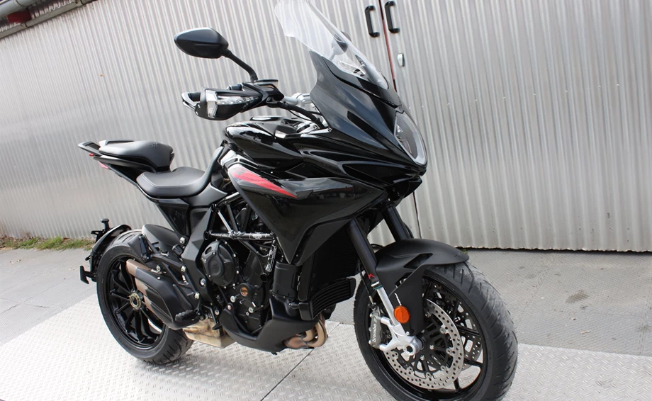 Angebot MV Agusta Turismo Veloce 800 R Bild 2: Angebot MV Agusta Turismo Veloce 800 R