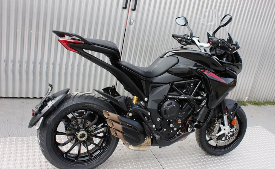 Angebot MV Agusta Turismo Veloce 800 R Bild 3: Angebot MV Agusta Turismo Veloce 800 R