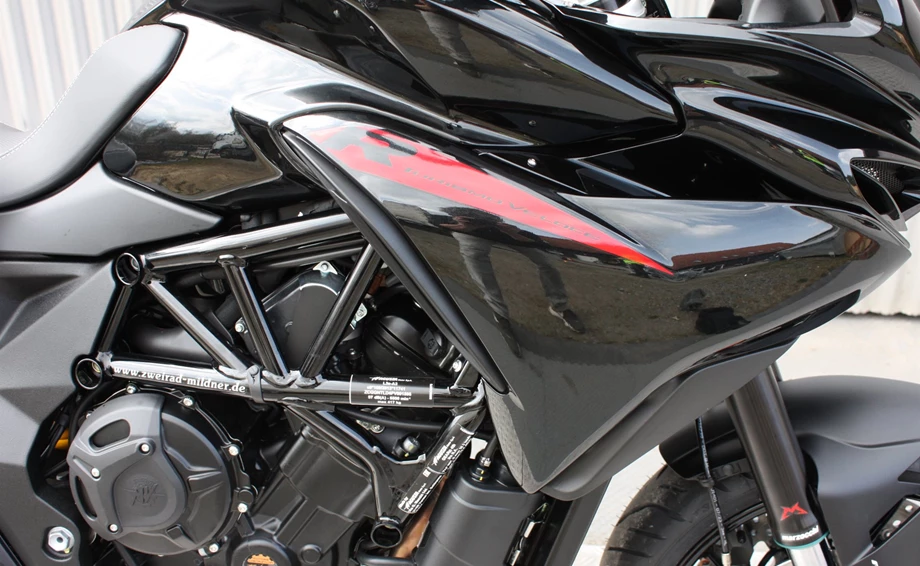 Angebot MV Agusta Turismo Veloce 800 R Bild 7: Angebot MV Agusta Turismo Veloce 800 R