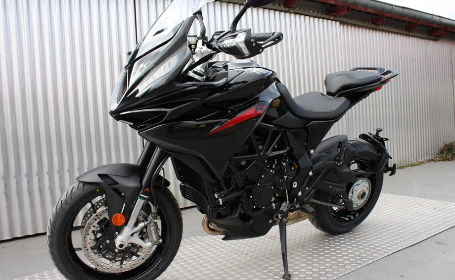 Angebot MV Agusta Turismo Veloce 800 R Bild 4: Angebot MV Agusta Turismo Veloce 800 R