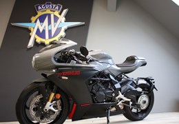 Neumotorrad MV Agusta Superveloce 800