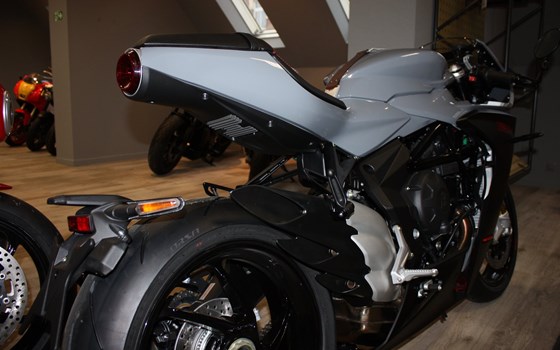 Neufahrzeug MV Agusta Superveloce 800 - Bild 3