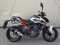 Gebrauchtmotorrad KTM 125 Duke 