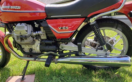 Gebrauchtmotorrad Moto Guzzi V 65 - Bild 5