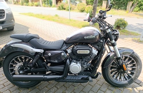 Neumotorrad Benda Rock 300