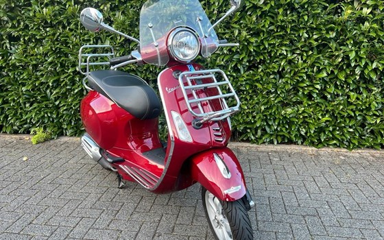 Gebrauchtmotorrad Vespa Primavera 50 Touring - Bild 1 Gebrauchtmotorrad Vespa Primavera 50 Touring - Bild 1