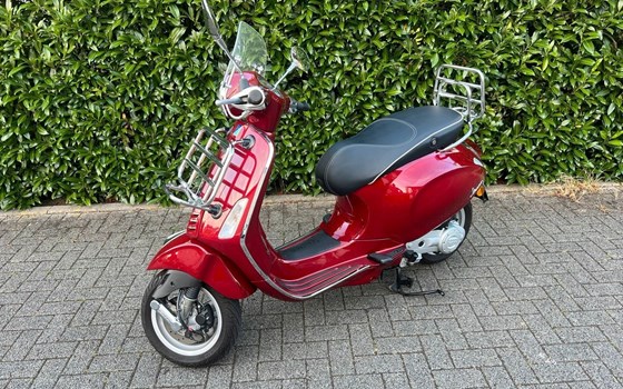 Gebrauchtmotorrad Vespa Primavera 50 Touring - Bild 3 Gebrauchtmotorrad Vespa Primavera 50 Touring - Bild 3