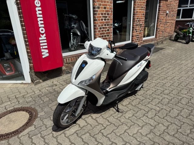 Angebot Piaggio Medley 125 ie IGET Bild 1: Angebot Piaggio Medley 125 ie IGET