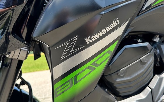 Gebrauchtmotorrad Kawasaki Z 800 - Bild 4 Gebrauchtmotorrad Kawasaki Z 800 - Bild 4