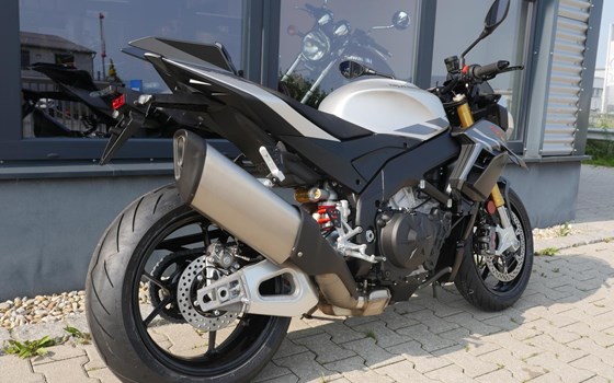 Neufahrzeug Aprilia Tuono V4 1100 Factory - Bild 11