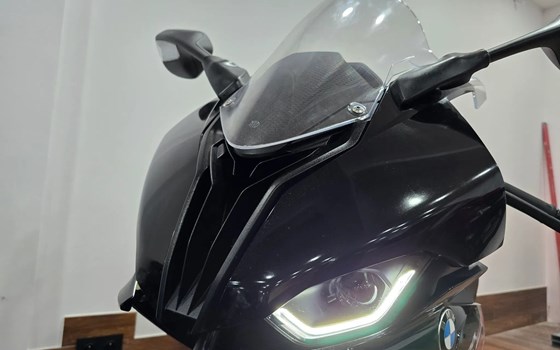 Gebrauchtmotorrad BMW S 1000 RR - Bild 11