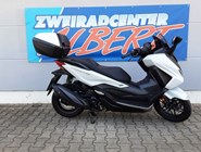 Honda Forza 350