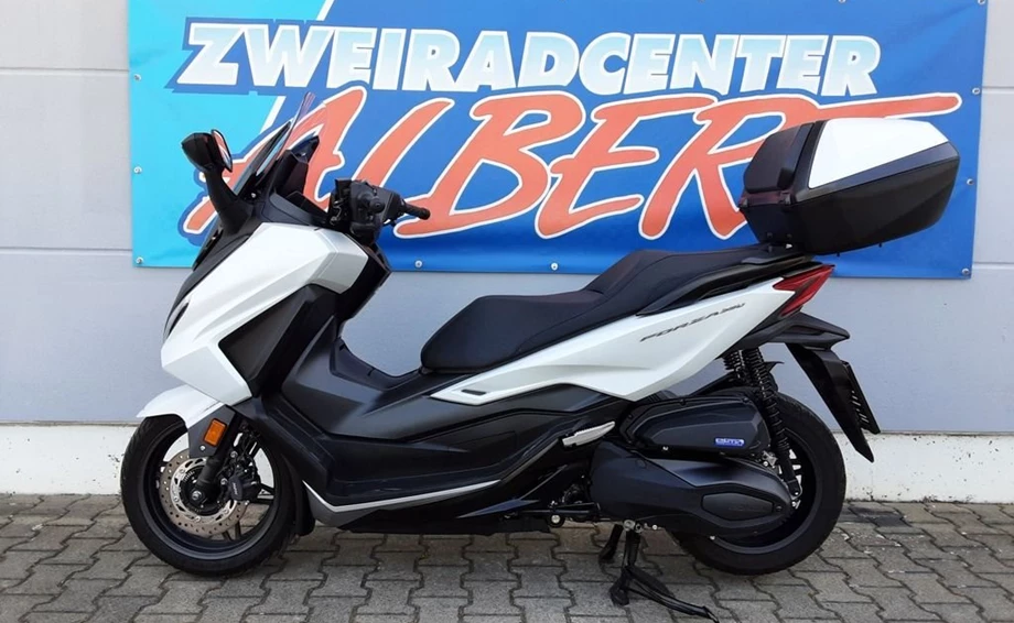 Offer Honda Forza 350 Bild 4: Offer Honda Forza 350